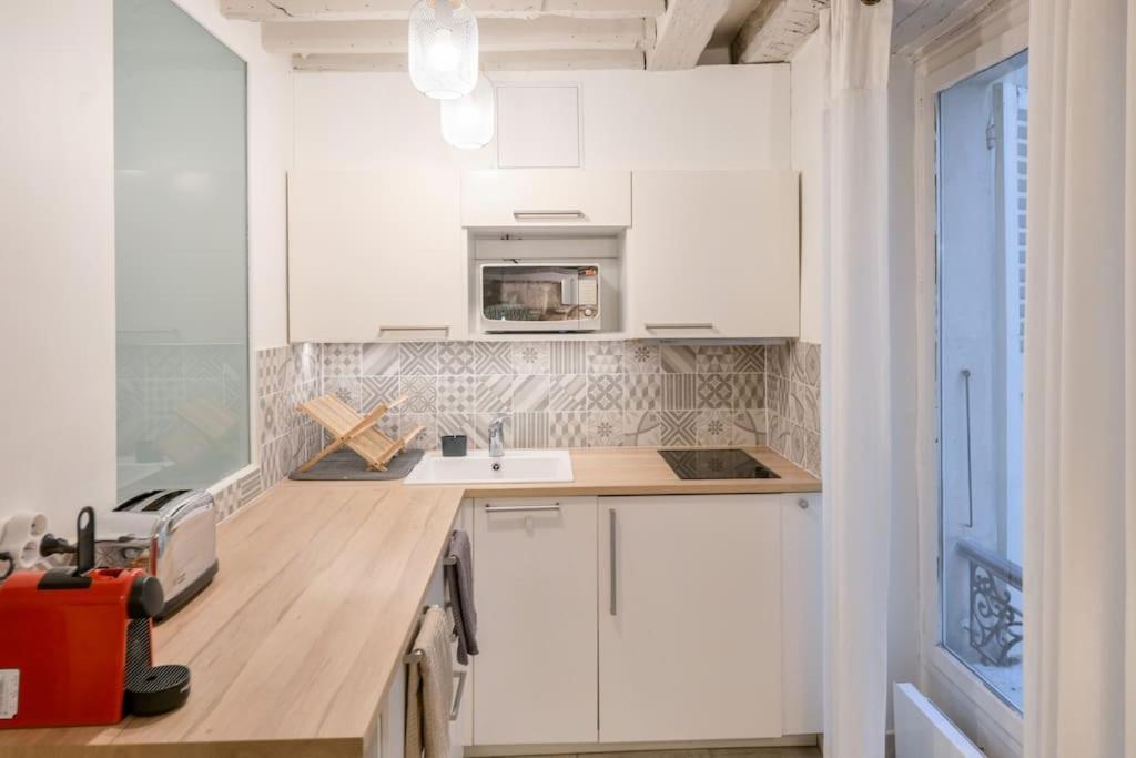 Cosy Appartement En Plein Marais Paris Luaran gambar